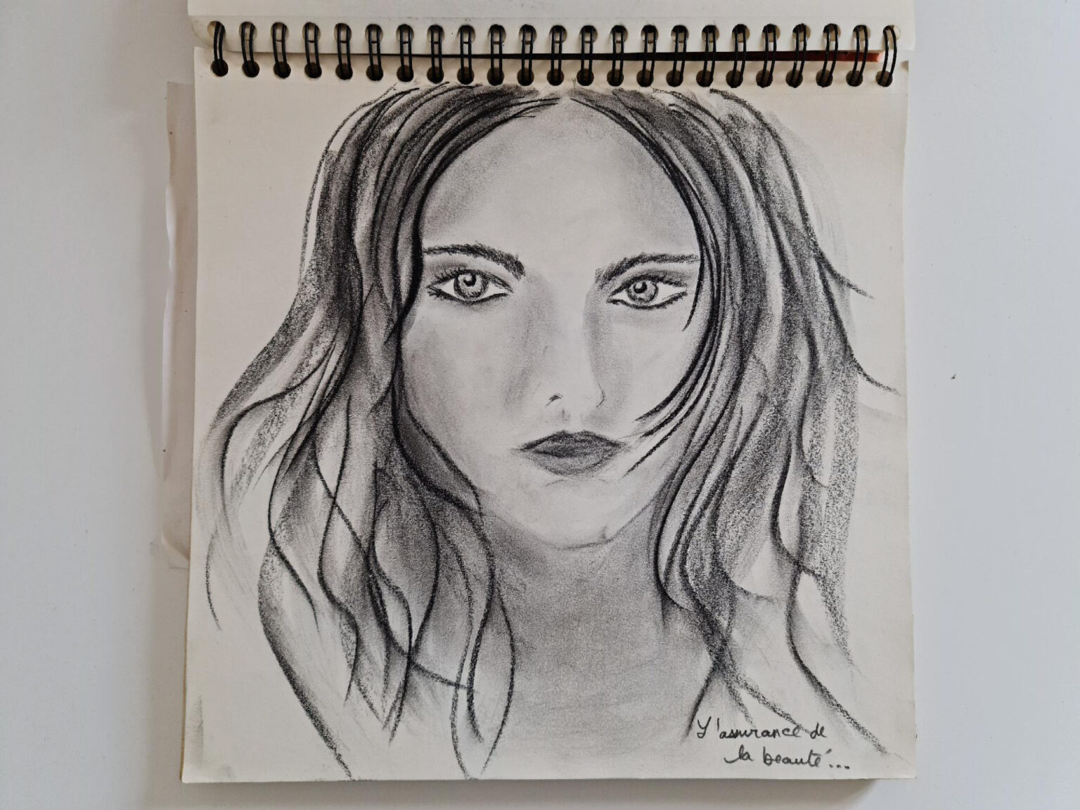 dessiner-un-visage-r-aliste-techniques-et-astuces-pour-d-butants